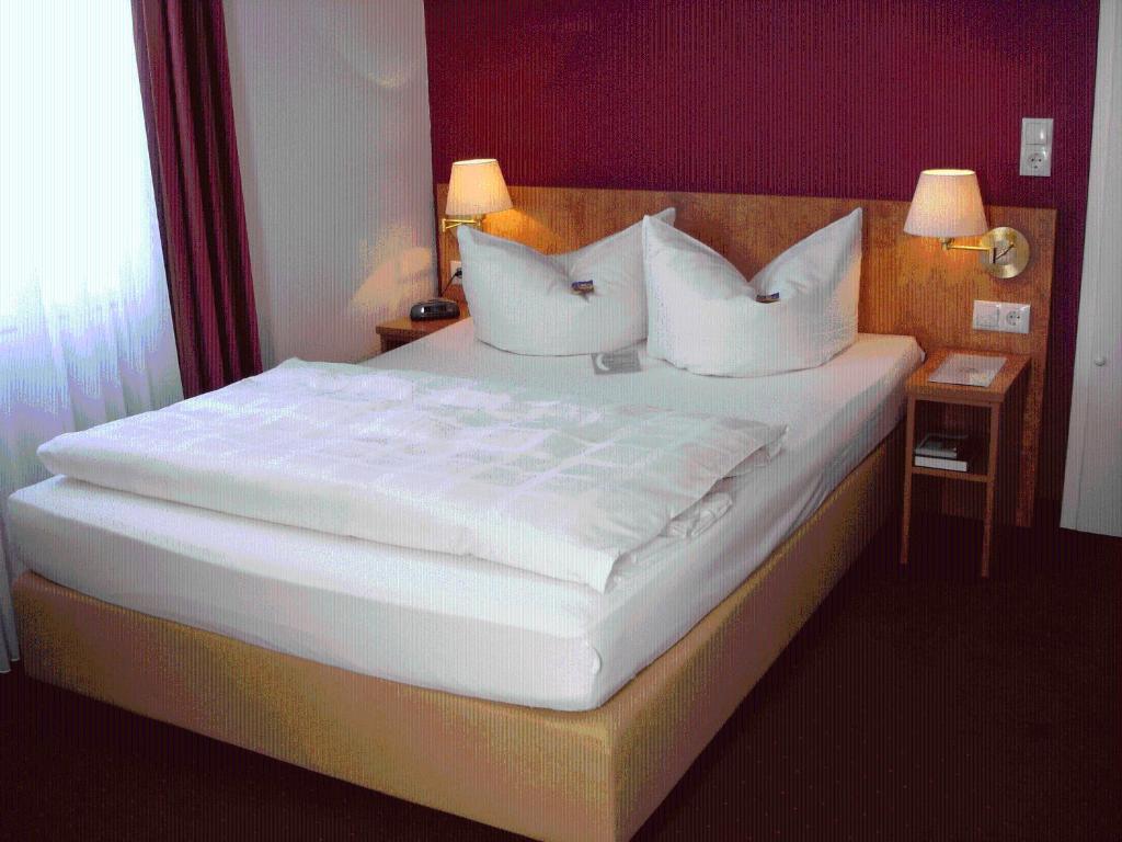 Auszeit Am Park Hotel Bad Dürkheim Eksteriør billede
