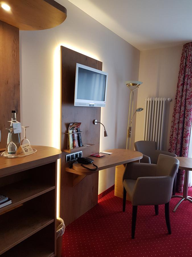 Auszeit Am Park Hotel Bad Dürkheim Eksteriør billede